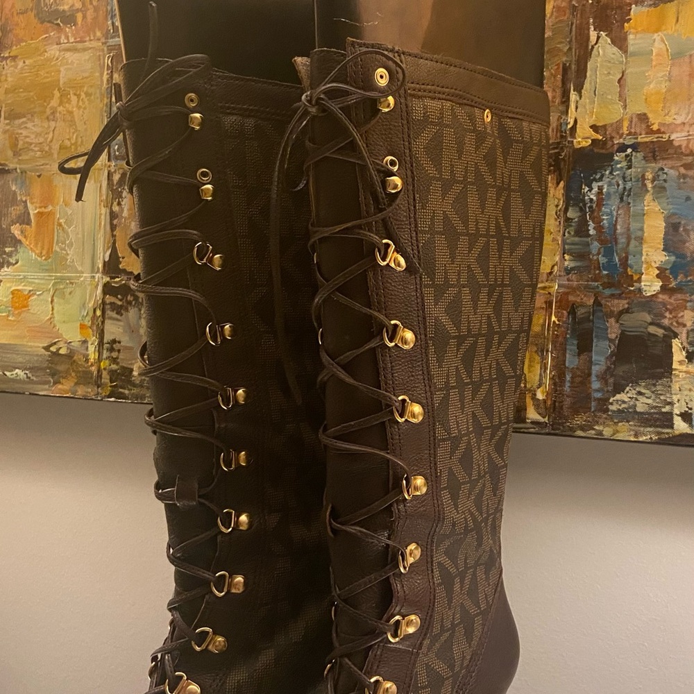 Michael Kors knee-high tall boots Size 9
